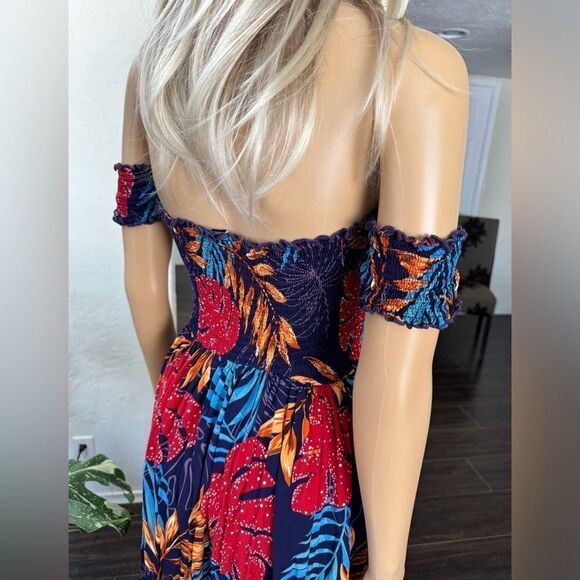 FASHION NOVA Laurel Off Shoulder Maxi Dress - Blue/combo - Picture 4 of 11